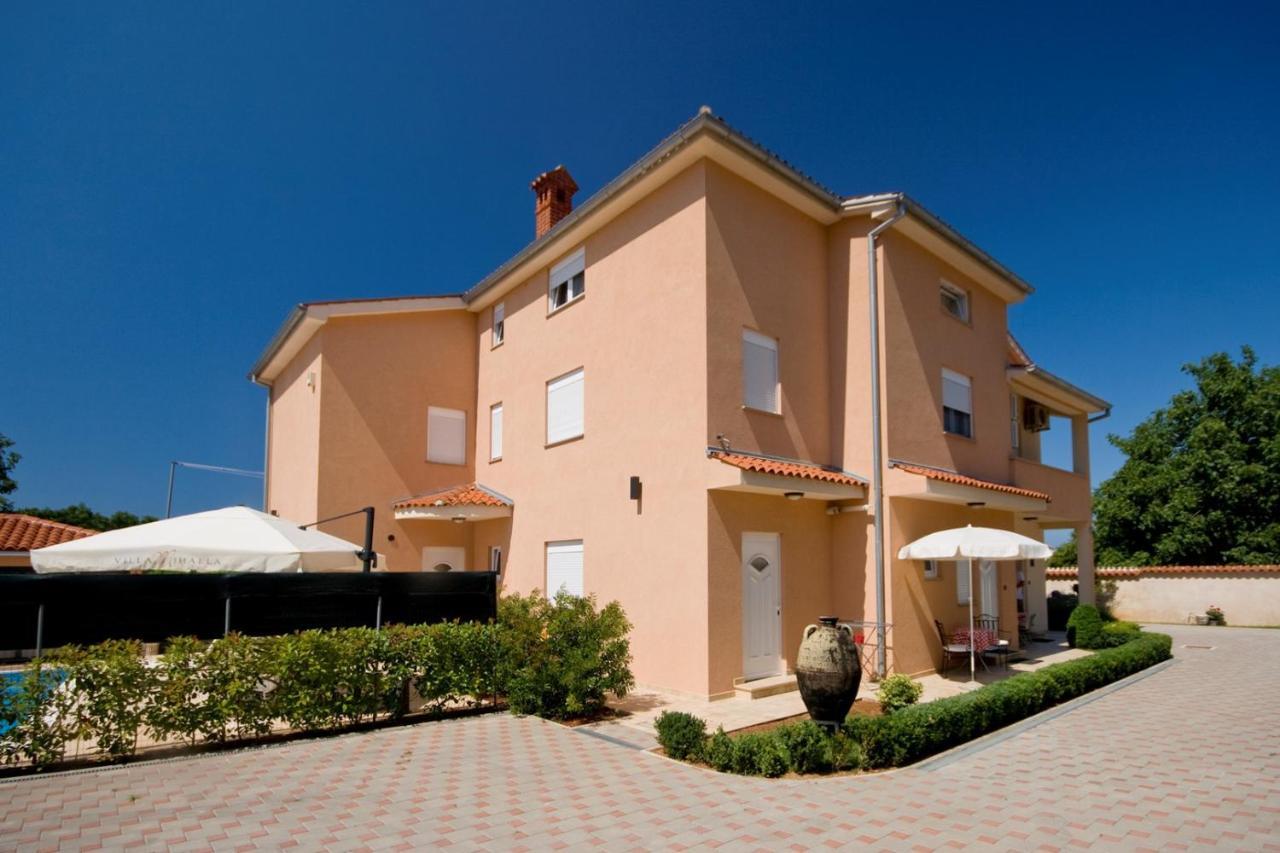 Villa Mihaela Fažana エクステリア 写真