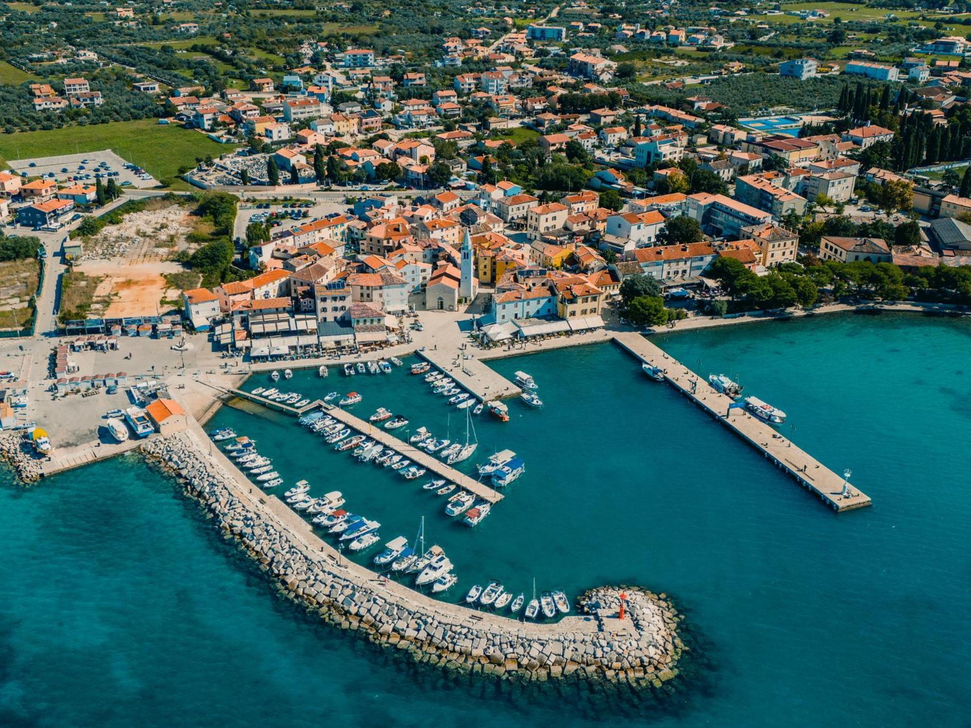 Villa Mihaela Fažana エクステリア 写真